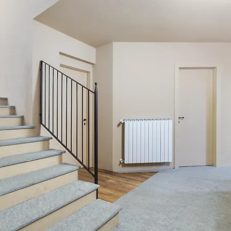 Hostdomus- La Garnotte Apartment