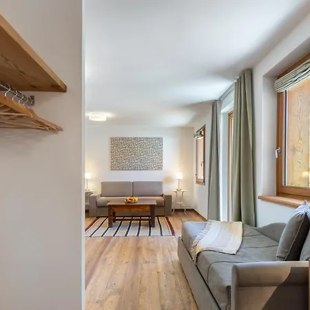 Apartment Hostdomus- La Garnotte *